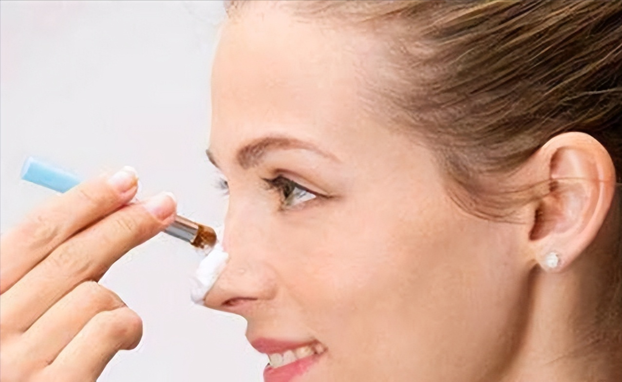 控油计划做到4点,改善油皮防止毛孔粗大,颜值蹭蹭往上涨